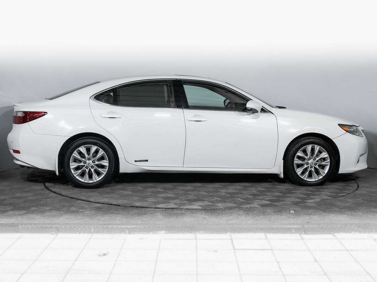 Купить Lexus ES 300h, 2013, 297 163 км, фото №4