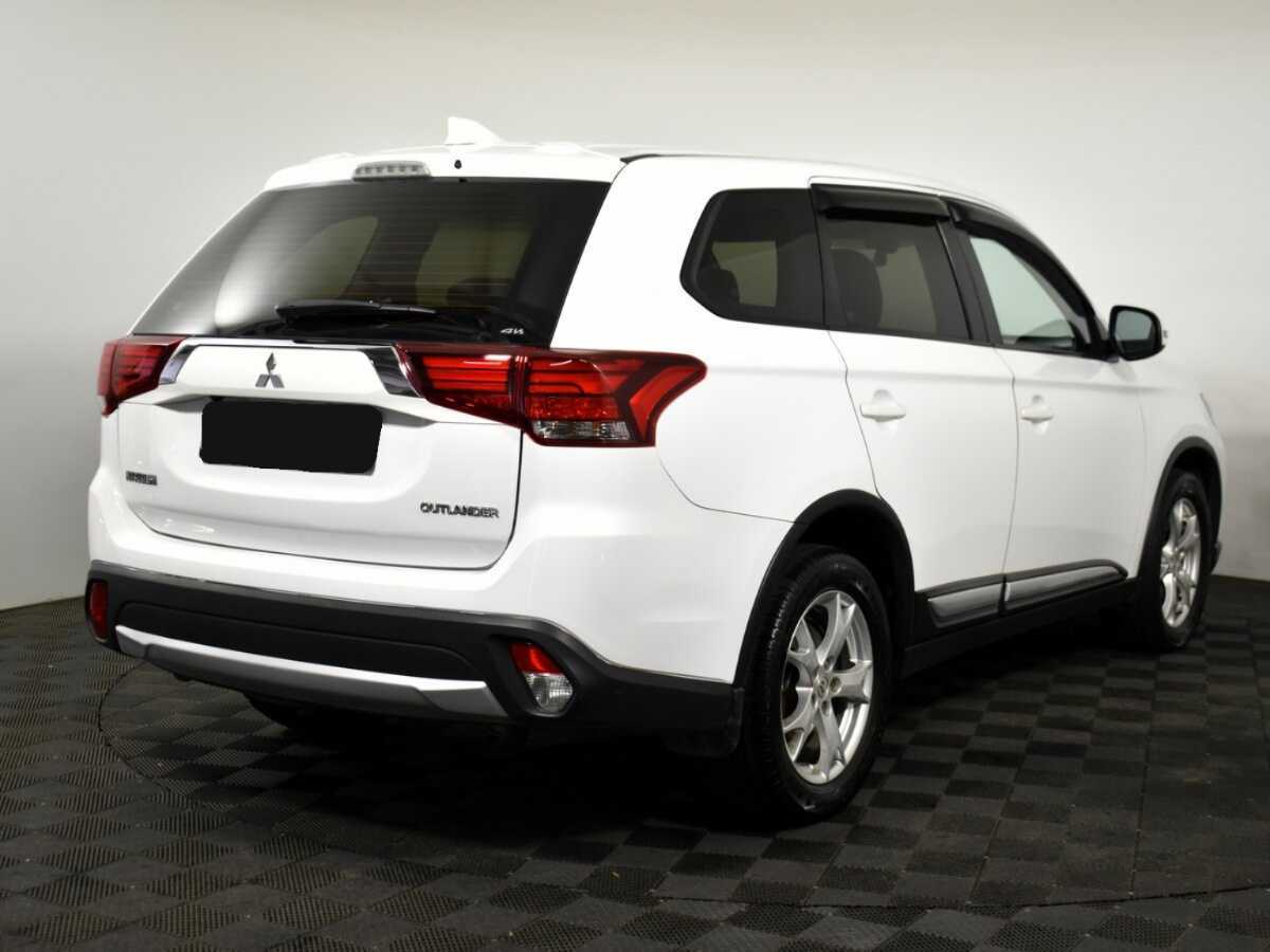 Купить Mitsubishi Outlander, 2017, 207 000 км, фото №4