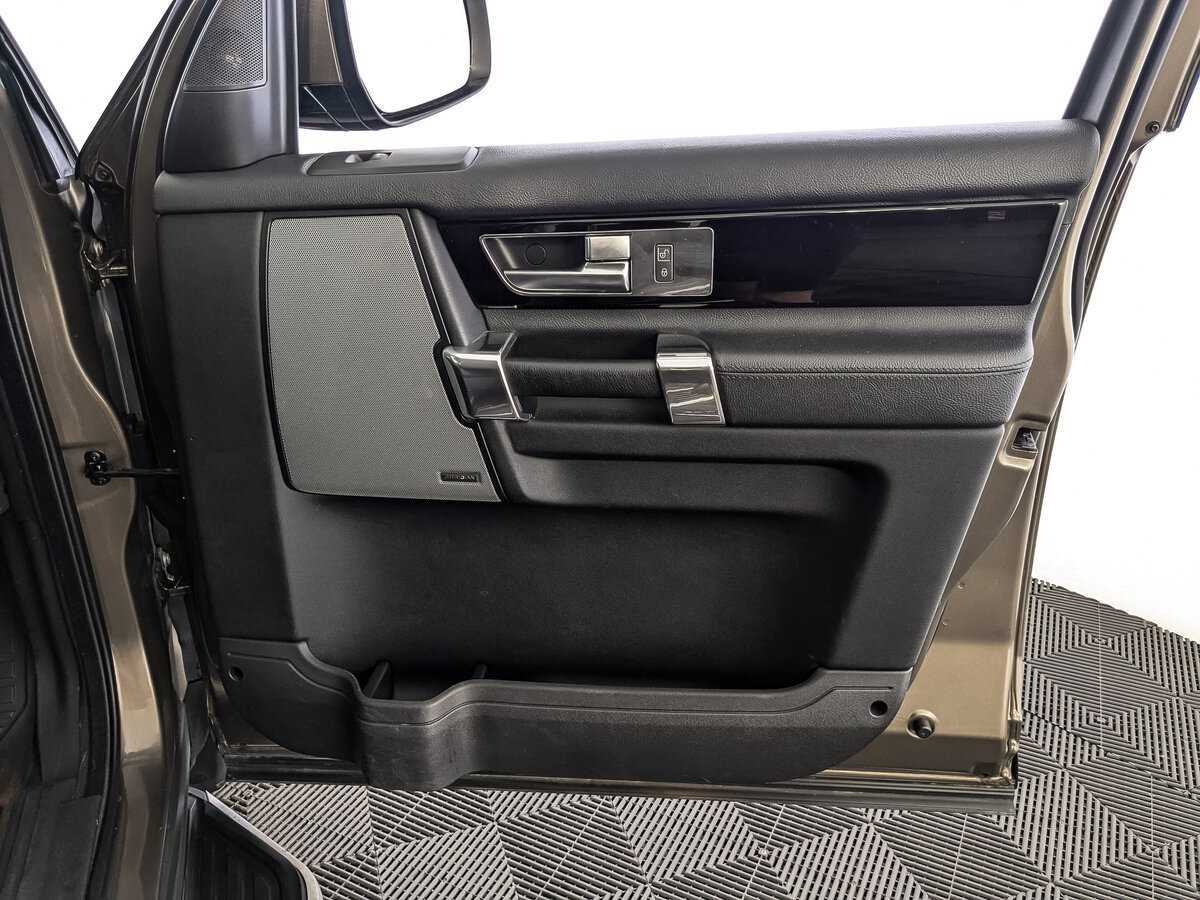 Купить Land Rover Discovery, 2014, 280 601 км, фото №20