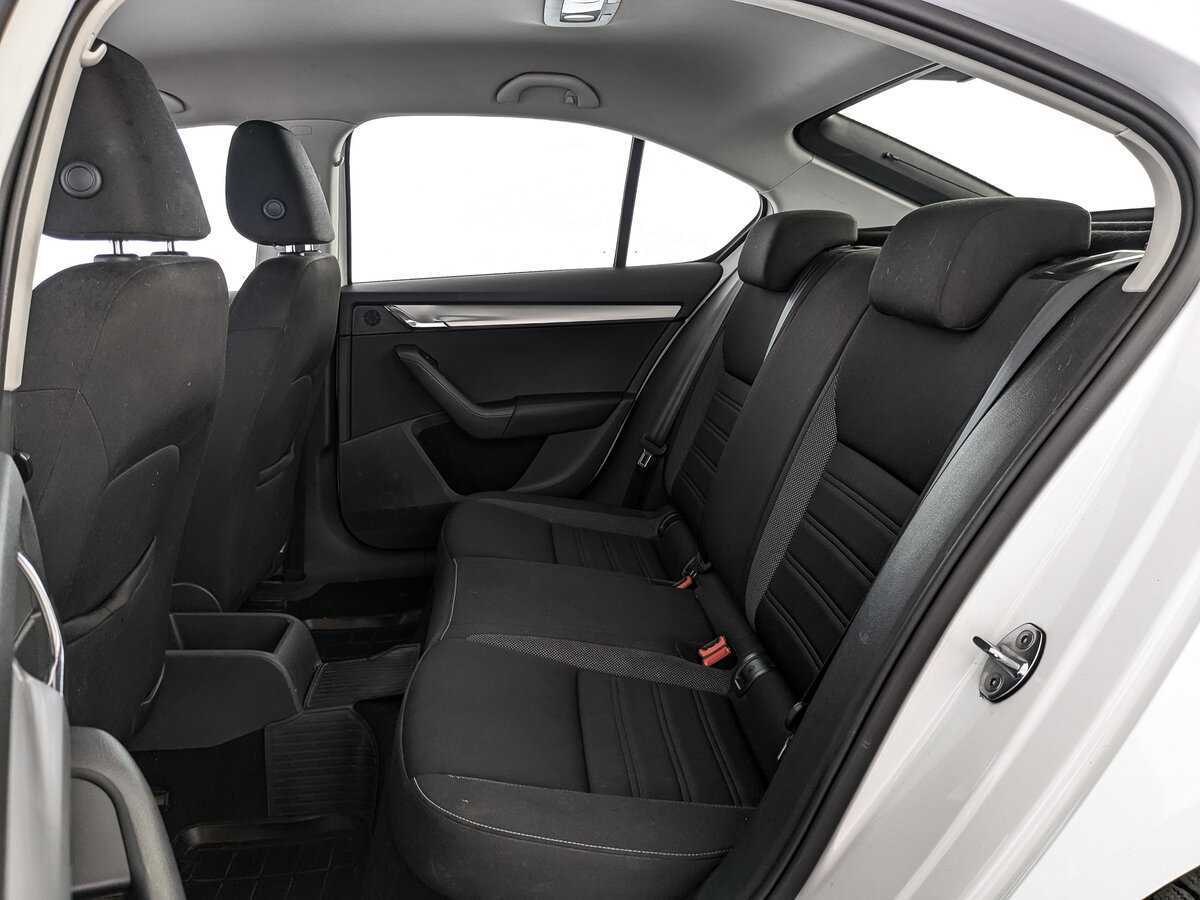 Купить Skoda Octavia, 2017, 144 758 км, фото №13