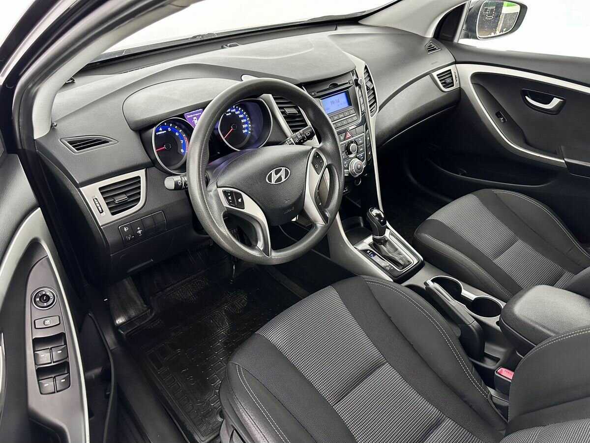 Купить Hyundai i30, 2014, 182 935 км, фото №7