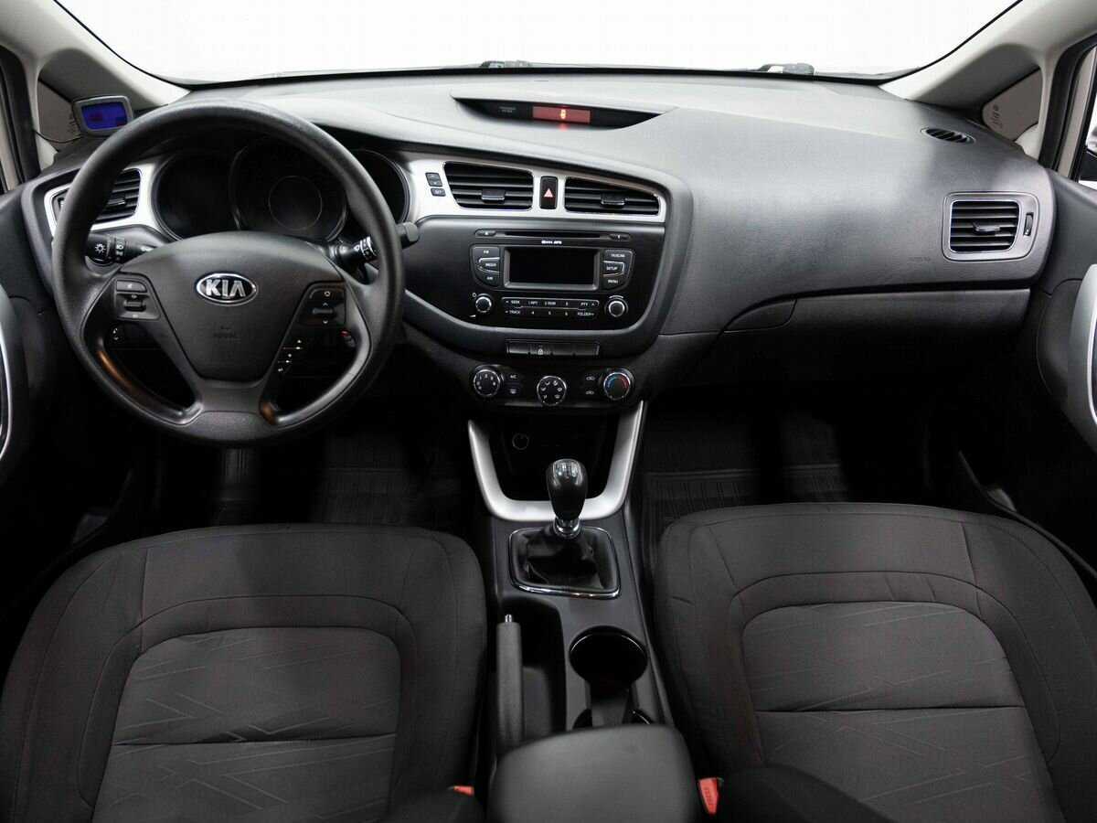 Купить Kia Ceed, 2013, 130 000 км, фото №13