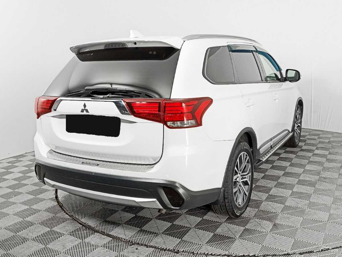 Купить Mitsubishi Outlander, 2018, 167 301 км, фото №5