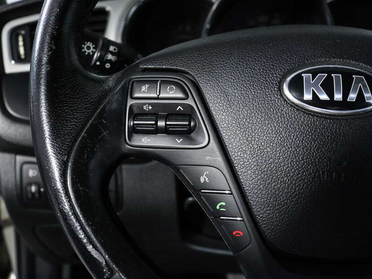 Купить Kia Ceed, 2013, 169 619 км, фото №18