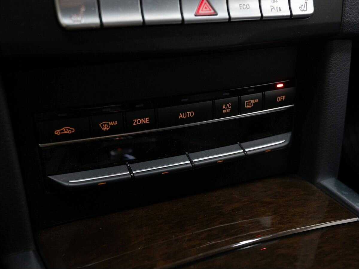 Купить Mercedes-Benz E-Класс 200, 2015, 23 500 км, фото №25