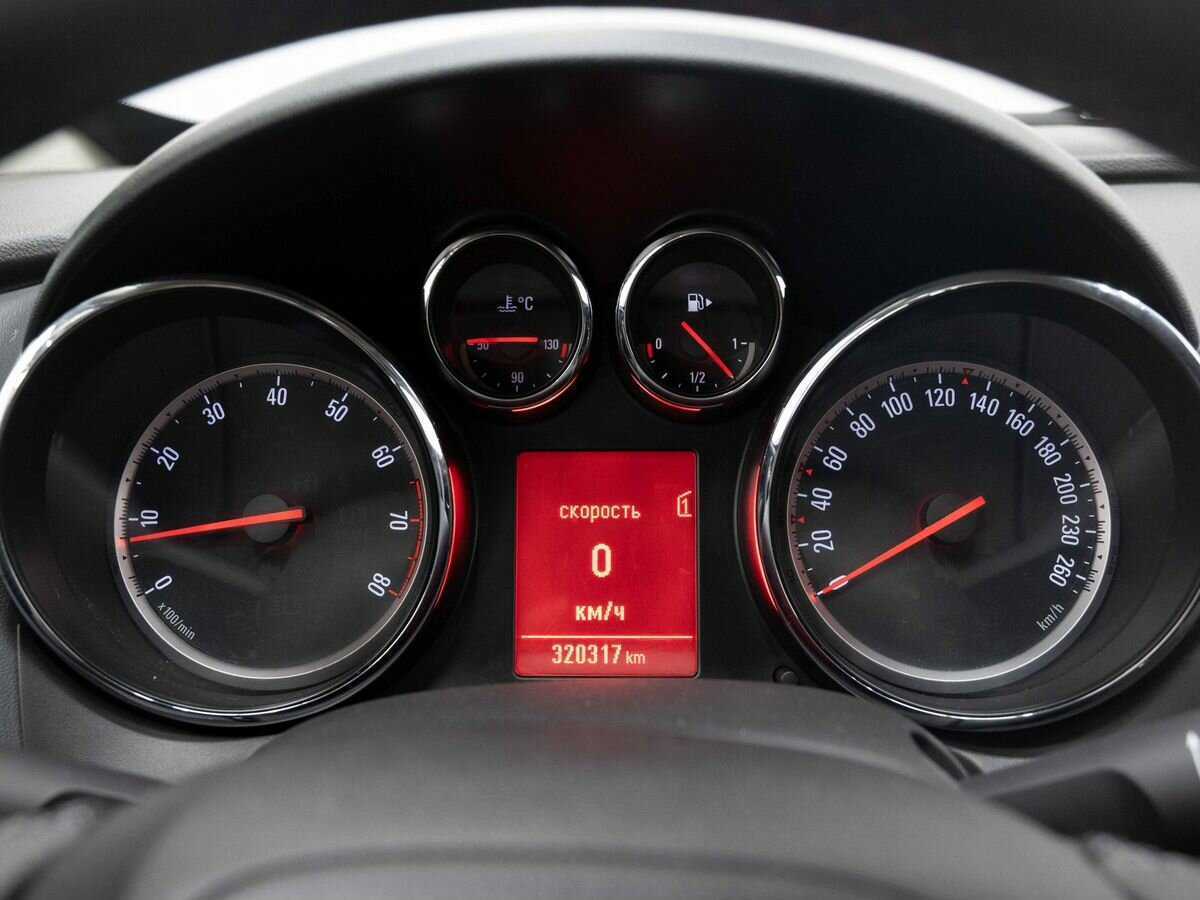 Купить Opel Astra GTC, 2012, 320 317 км, фото №17