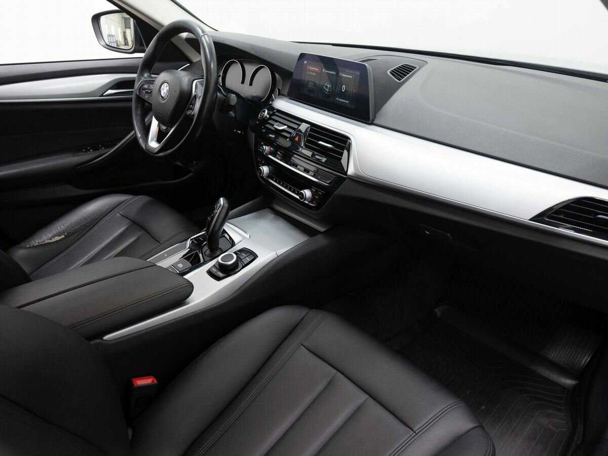 Купить BMW 5 серии 520i, 2019, 179 895 км, фото №13