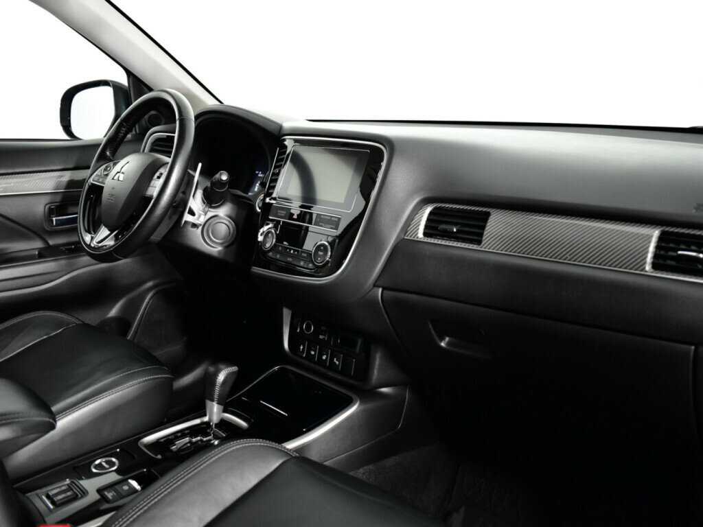 Купить Mitsubishi Outlander, 2018, 135 167 км, фото №9