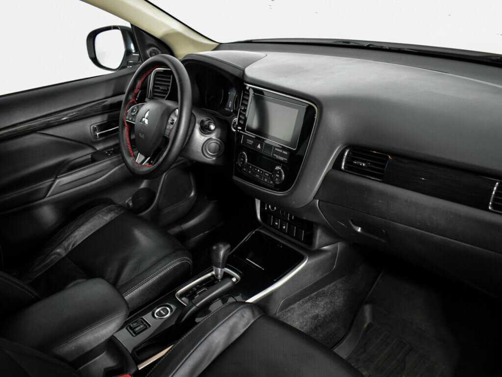 Купить Mitsubishi Outlander, 2017, 175 613 км, фото №13