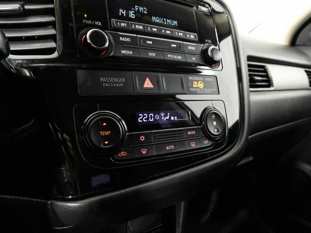 Купить Mitsubishi Outlander, 2018, 141 757 км, фото №15