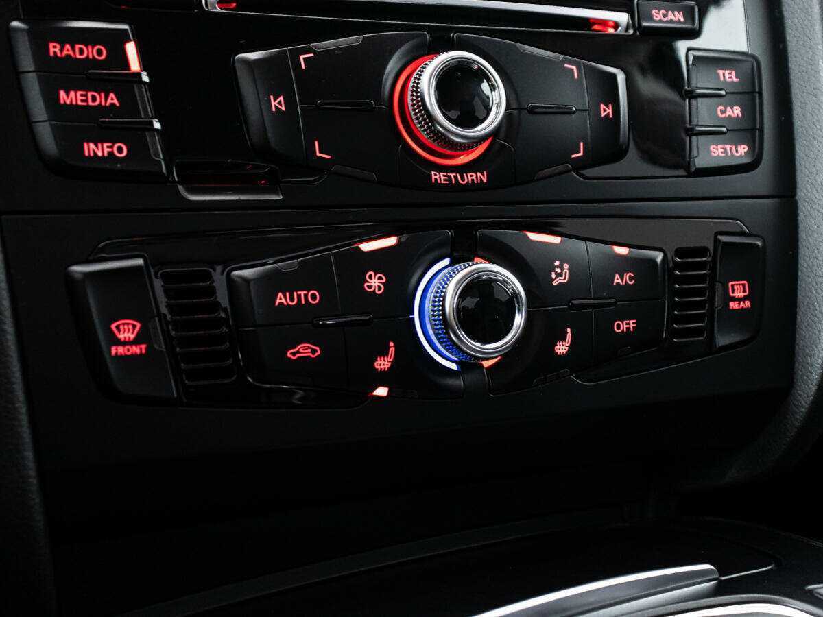 Купить Audi A4, 2015, 182 800 км, фото №16