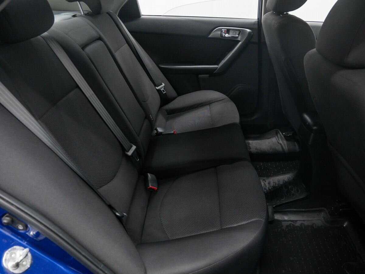 Купить Kia Cerato 6-speed, 2012, 341 000 км, фото №9