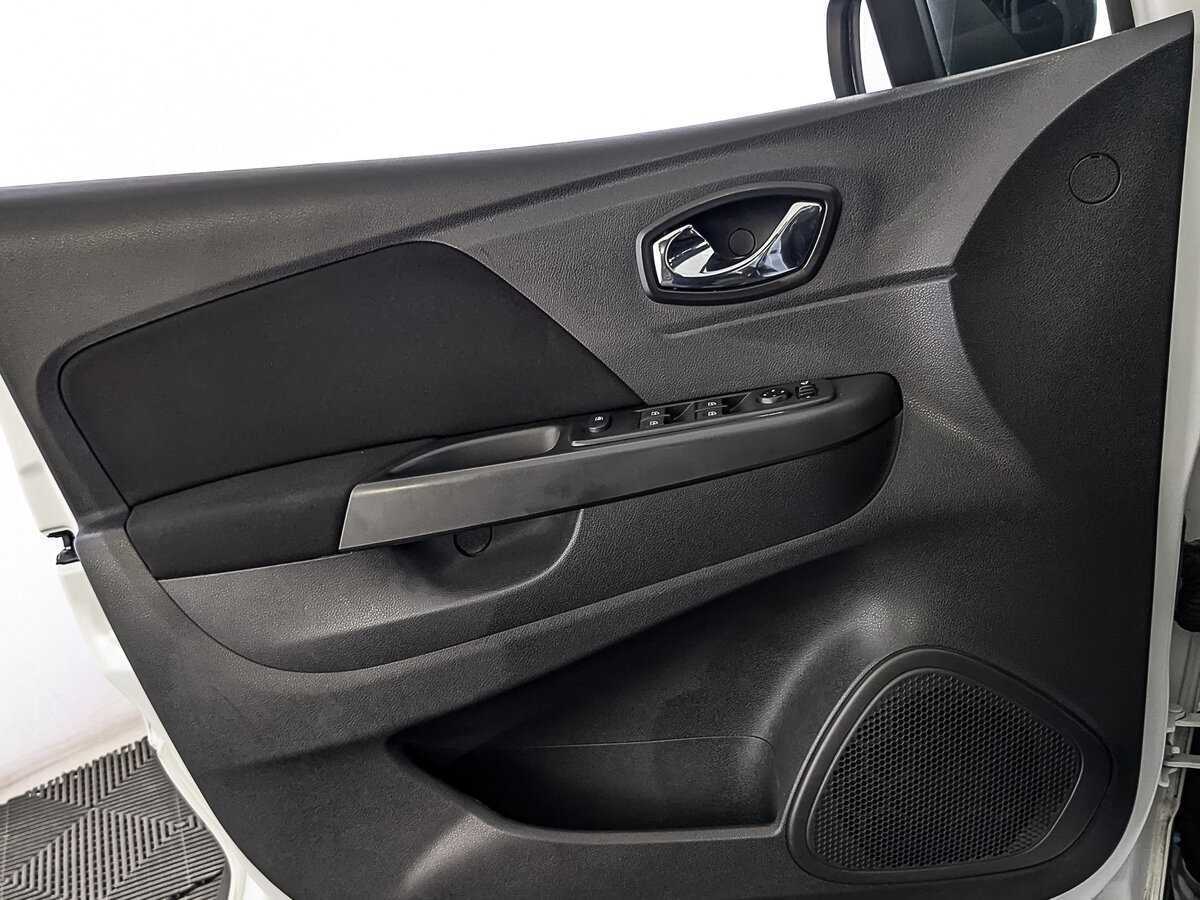 Купить Renault Kaptur, 2019, 108 174 км, фото №17