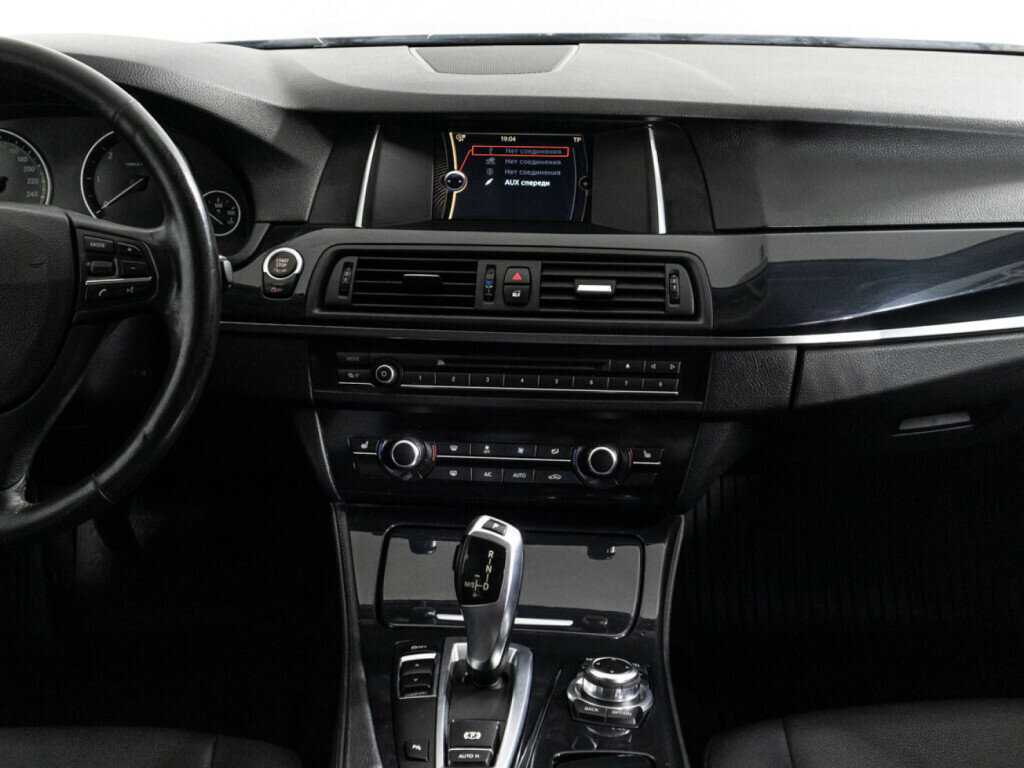 Купить BMW 5 серии 520d, 2013, 220 295 км, фото №13