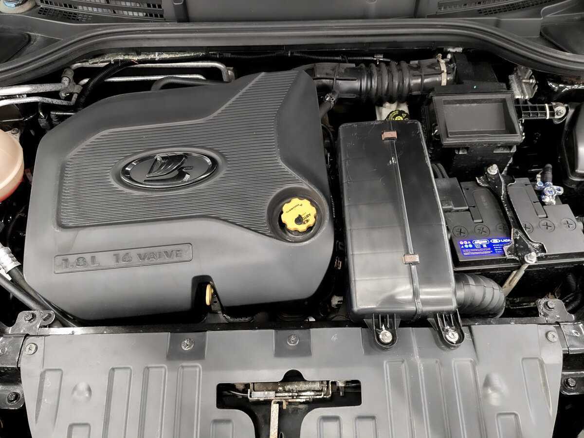 Купить Lada (ВАЗ) Vesta SW Cross, 2019, 70 048 км, фото №9