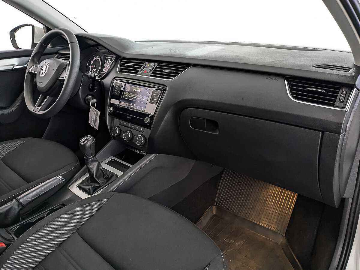 Купить Skoda Octavia, 2019, 75 122 км, фото №12