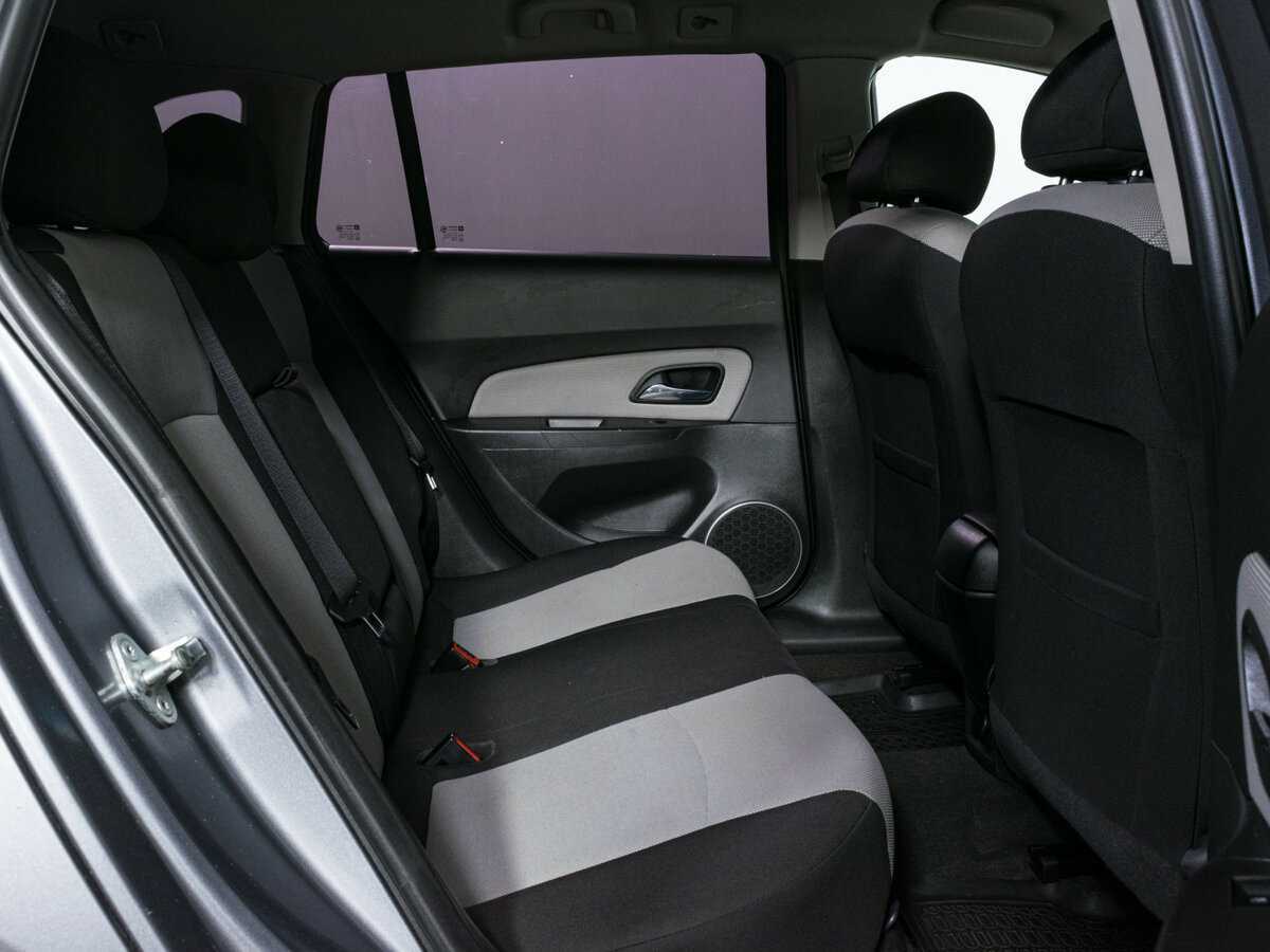 Купить Chevrolet Cruze, 2013, 142 300 км, фото №9