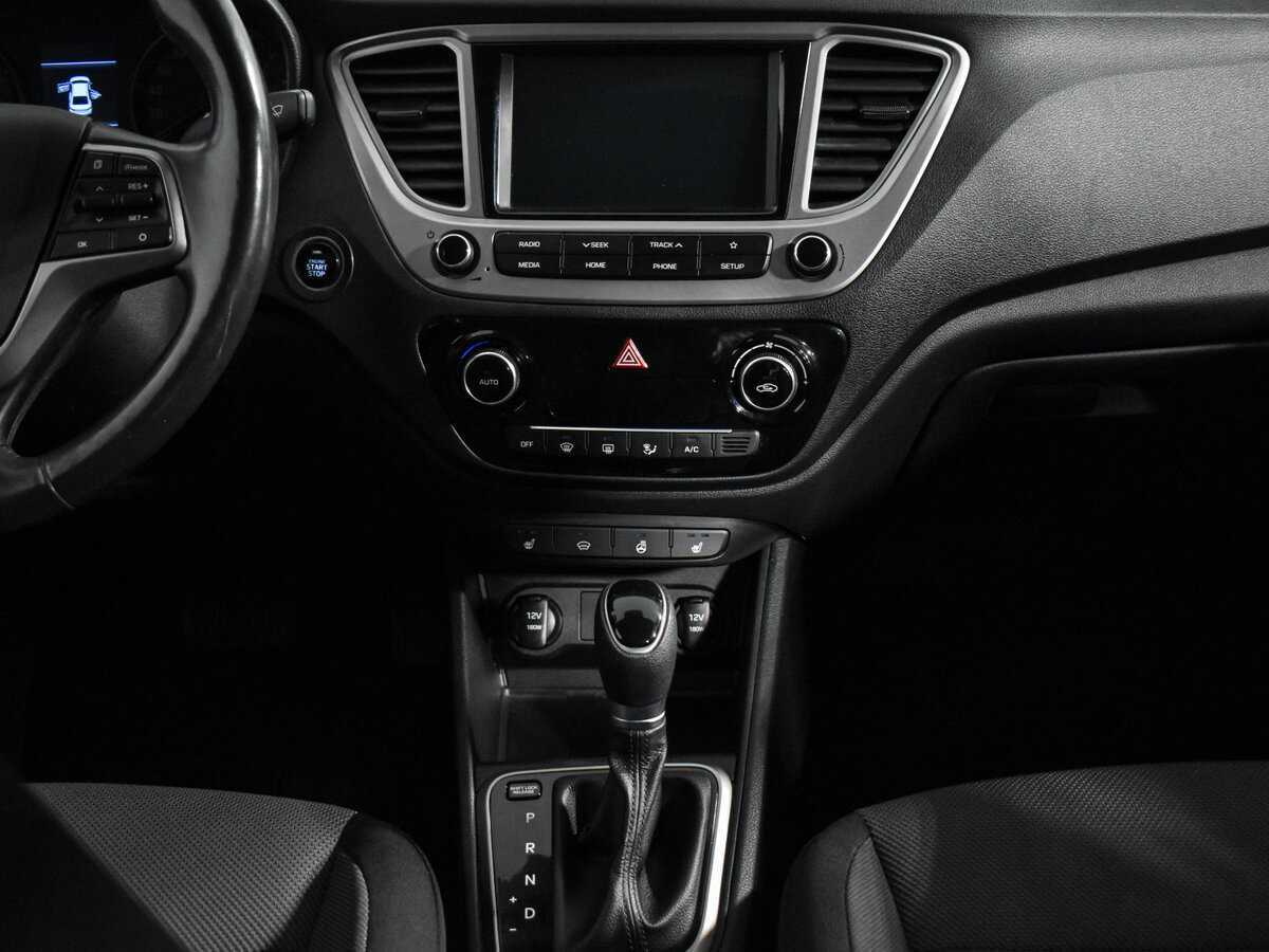 Купить Hyundai Solaris, 2019, 124 766 км, фото №15