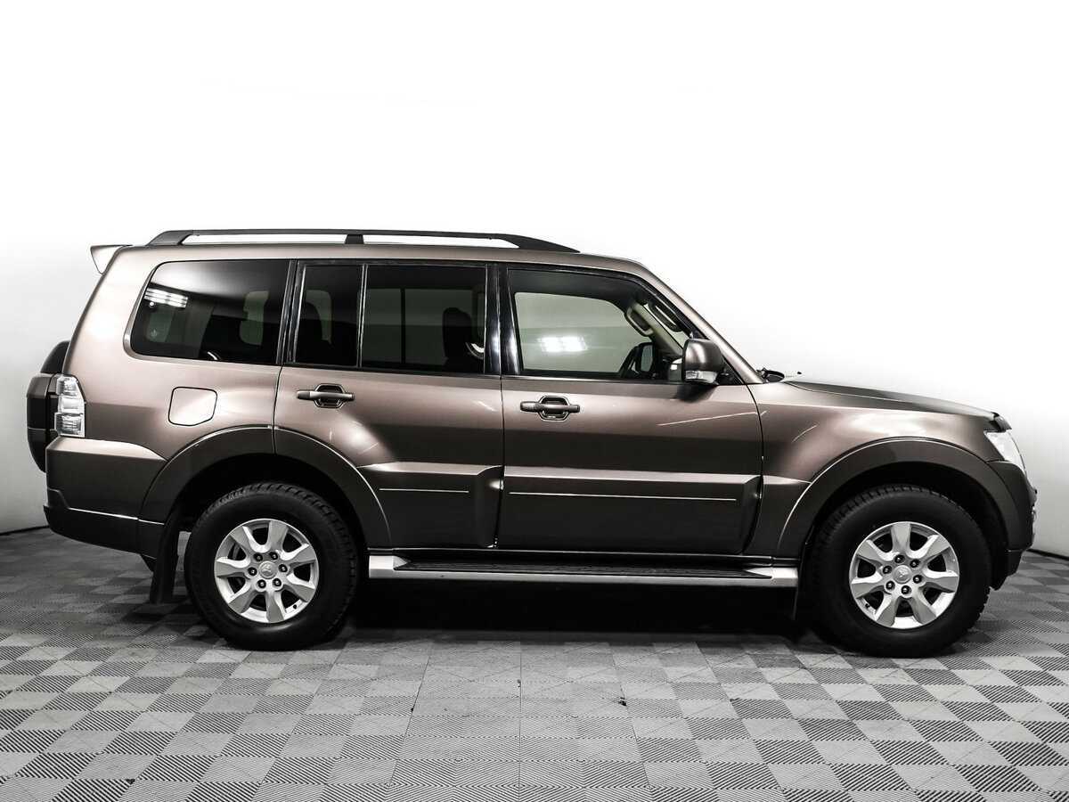 Купить Mitsubishi Pajero, 2015, 122 806 км, фото №4