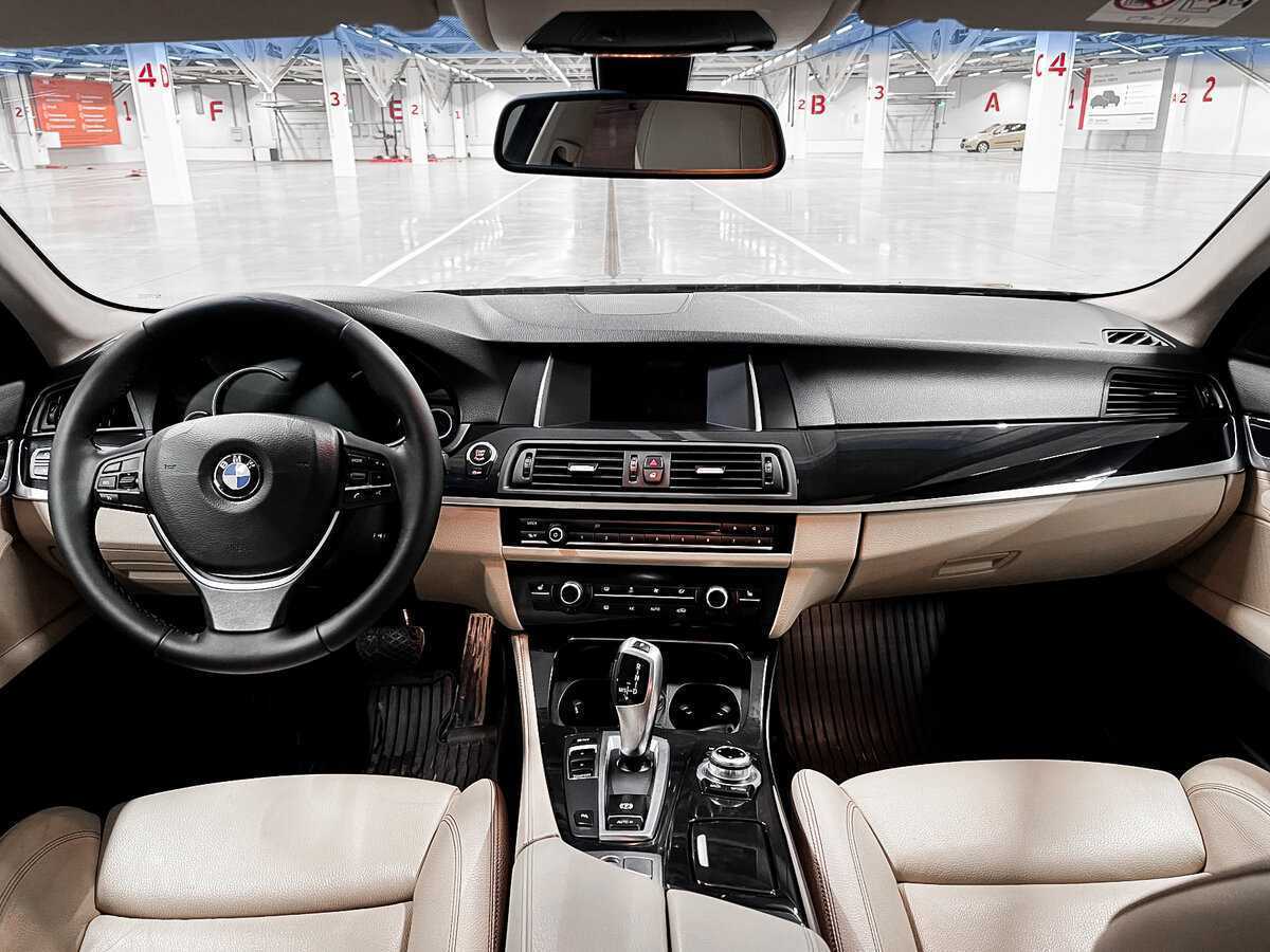 Купить BMW 5 серии 520i, 2015, 125 902 км, фото №14