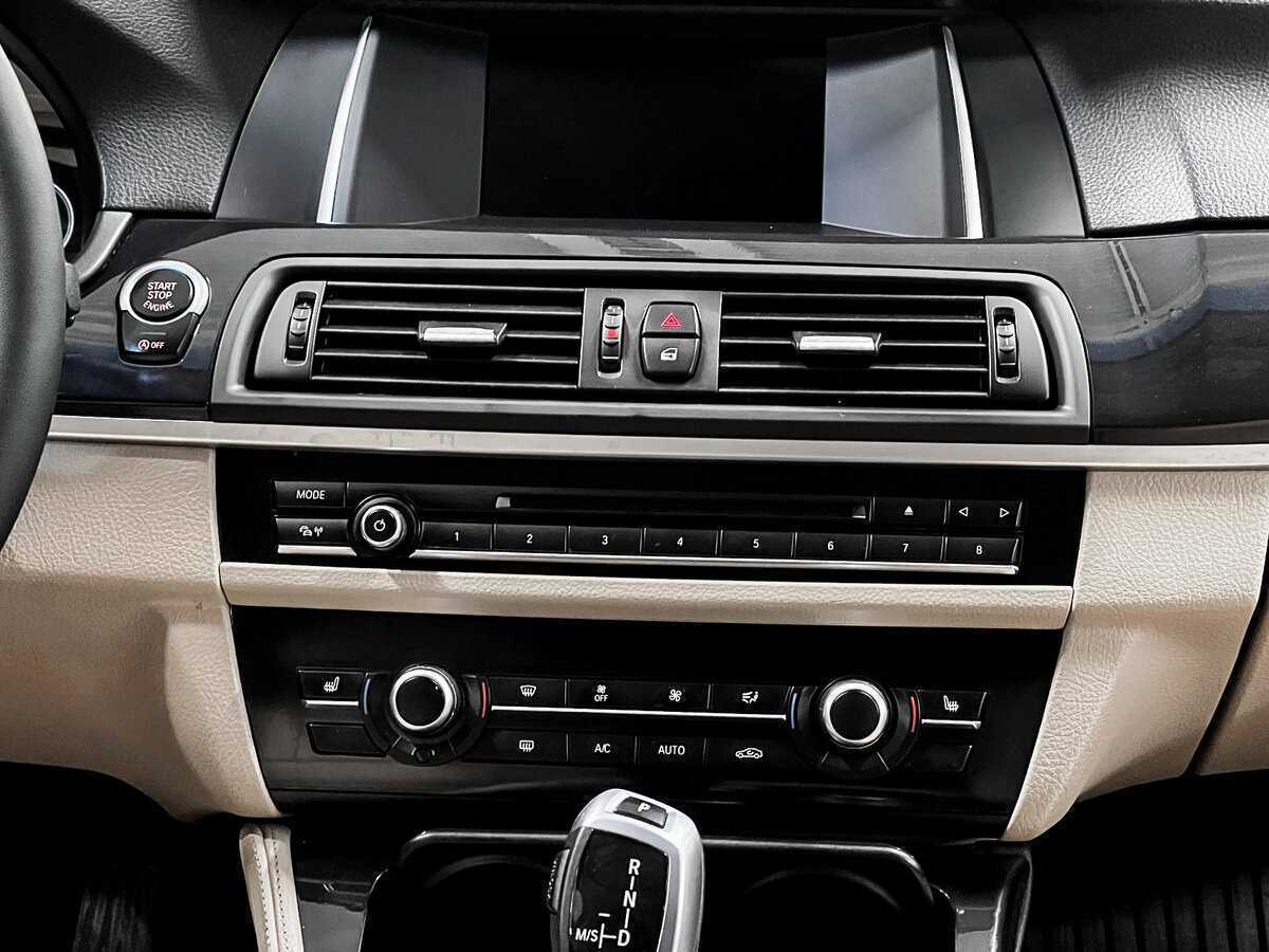 Купить BMW 5 серии 520i, 2015, 125 902 км, фото №15