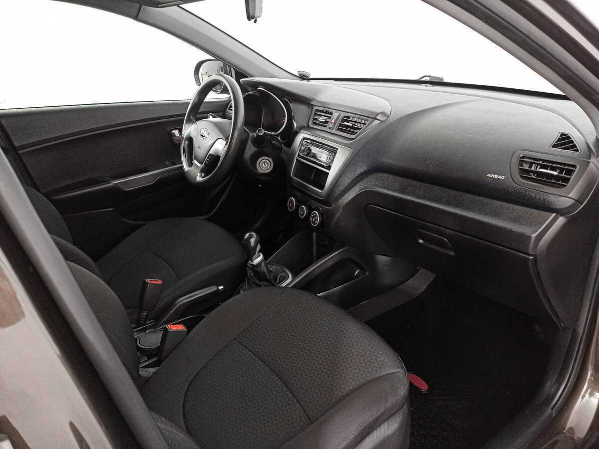 Купить Kia Rio, 2017, 161 901 км, фото №11