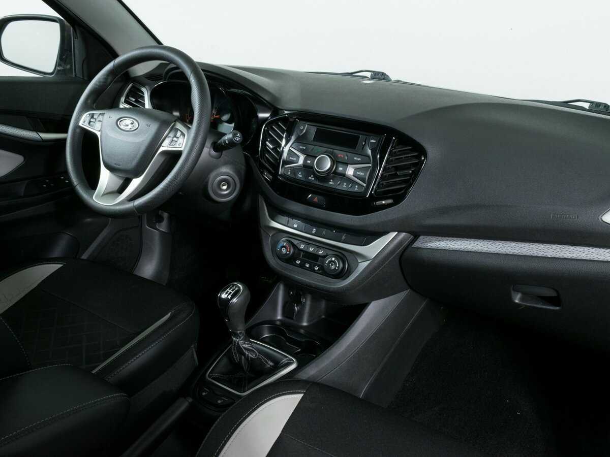 Купить Lada (ВАЗ) Vesta SW Cross, 2019, 103 400 км, фото №9