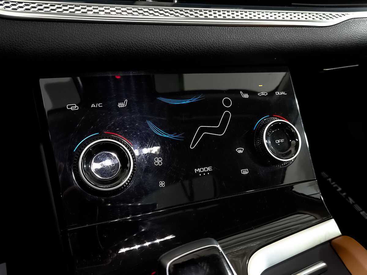 Купить FAW Bestune B70, 2023, 33 273 км, фото №24