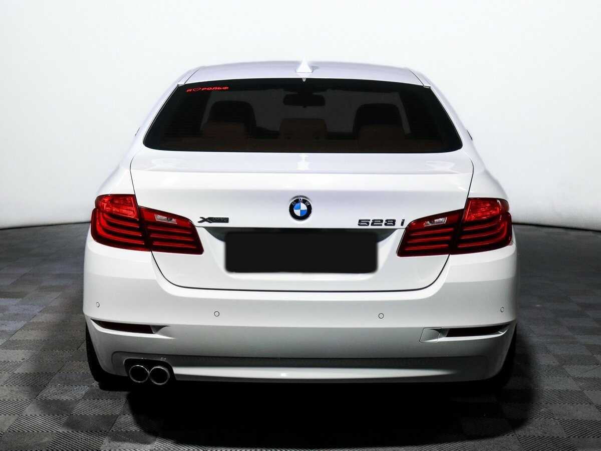 Купить BMW 5 серии 528i xDrive, 2013, 212 309 км, фото №6