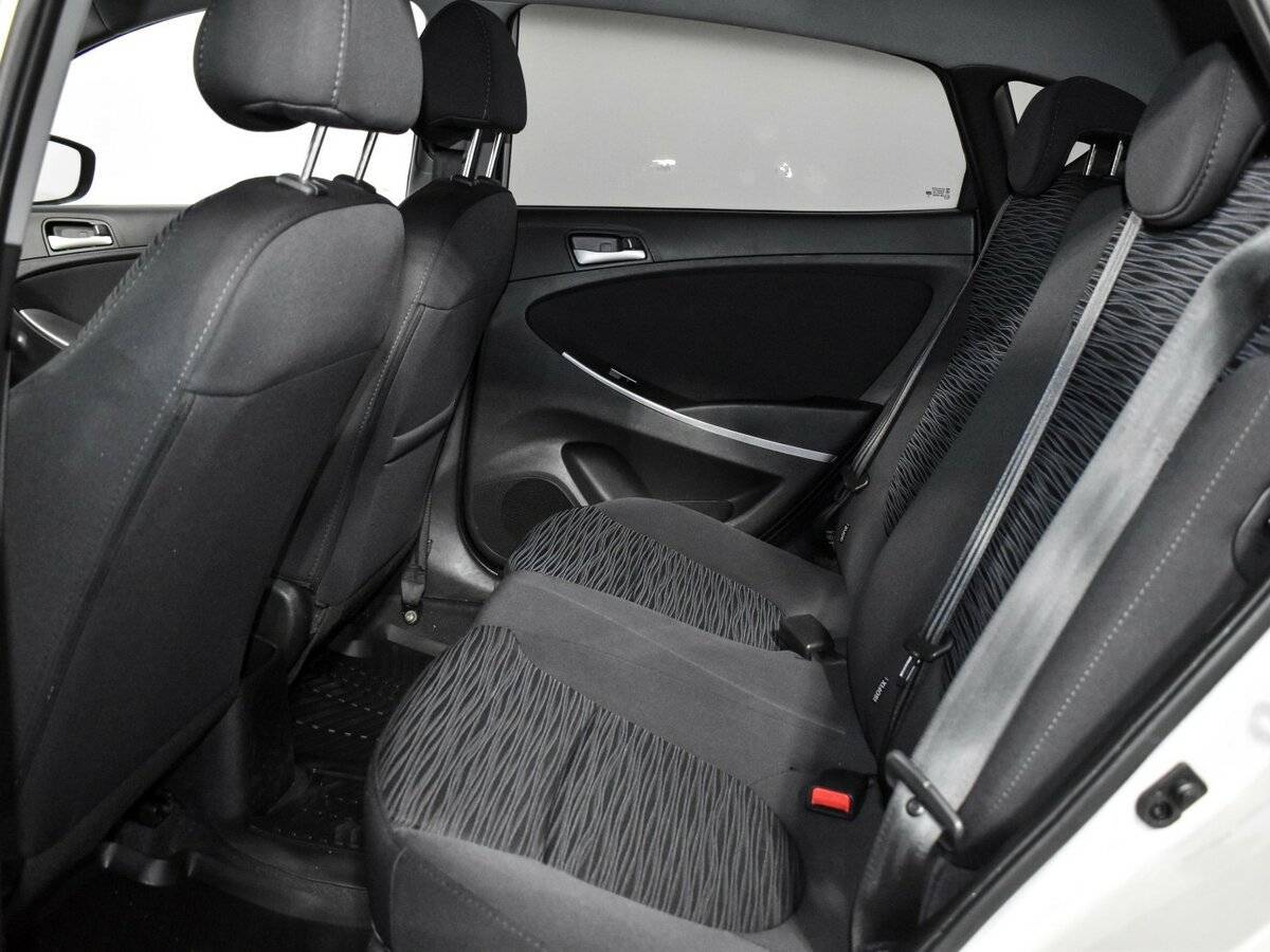 Купить Hyundai Solaris, 2015, 144 260 км, фото №11