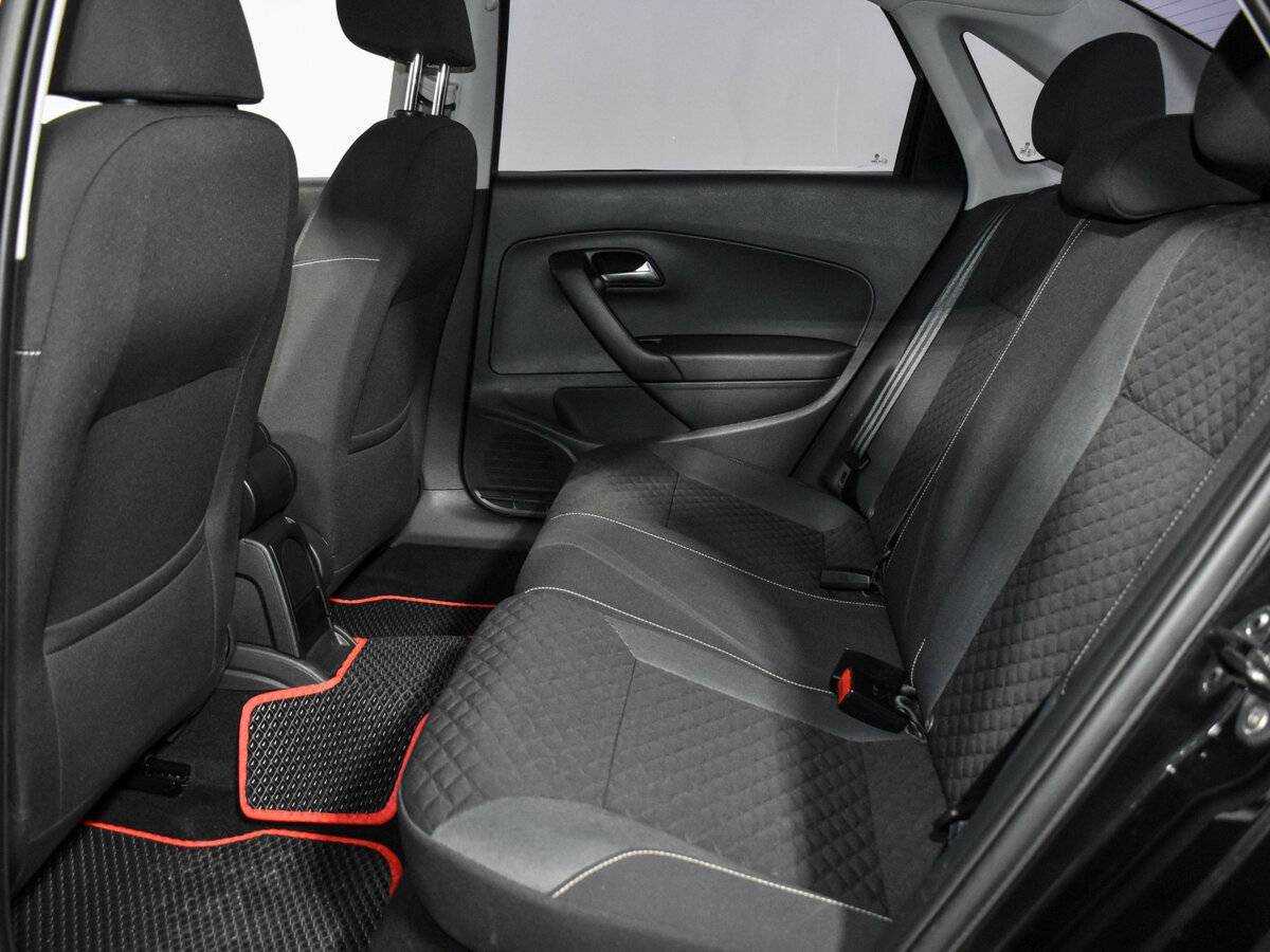 Купить Volkswagen Polo, 2018, 99 895 км, фото №11