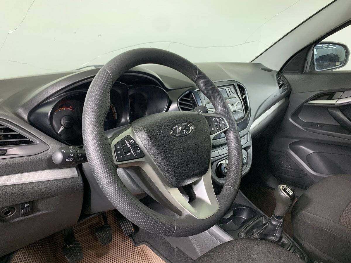 Купить Lada (ВАЗ) Vesta SW, 2018, 152 786 км, фото №11