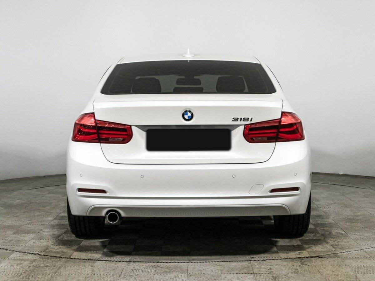Купить BMW 3 серии 318i, 2017, 56 783 км, фото №6