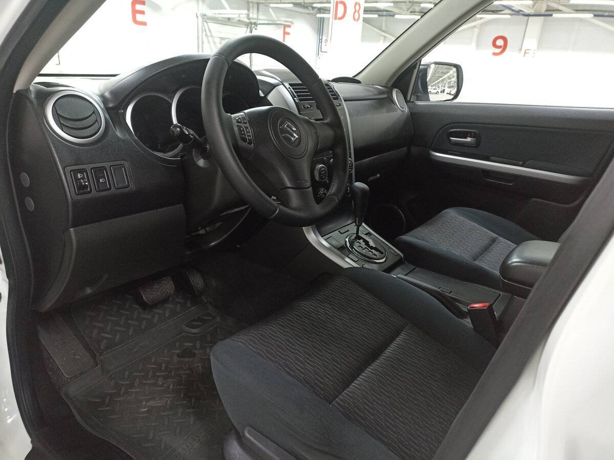 Купить Suzuki Grand Vitara, 2013, 133 231 км, фото №16