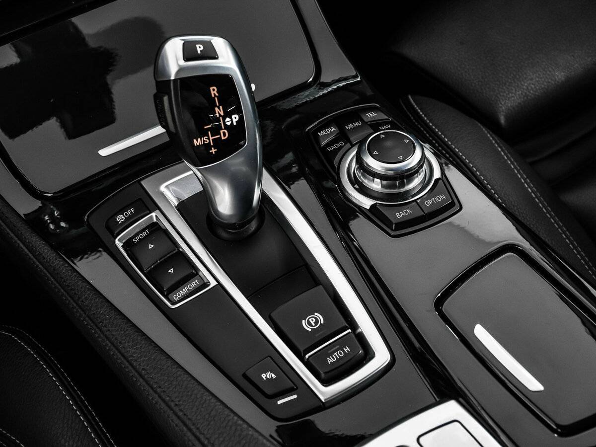 Купить BMW 5 серии 520i, 2015, 108 911 км, фото №16