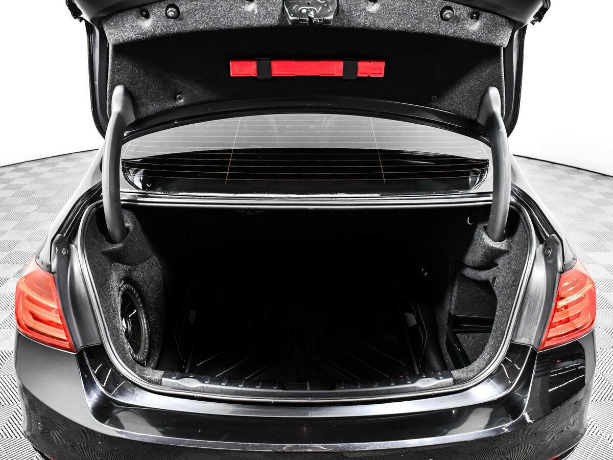 Купить BMW 3 серии 320i VI (F3x), 2013, 97 818 км, фото №12