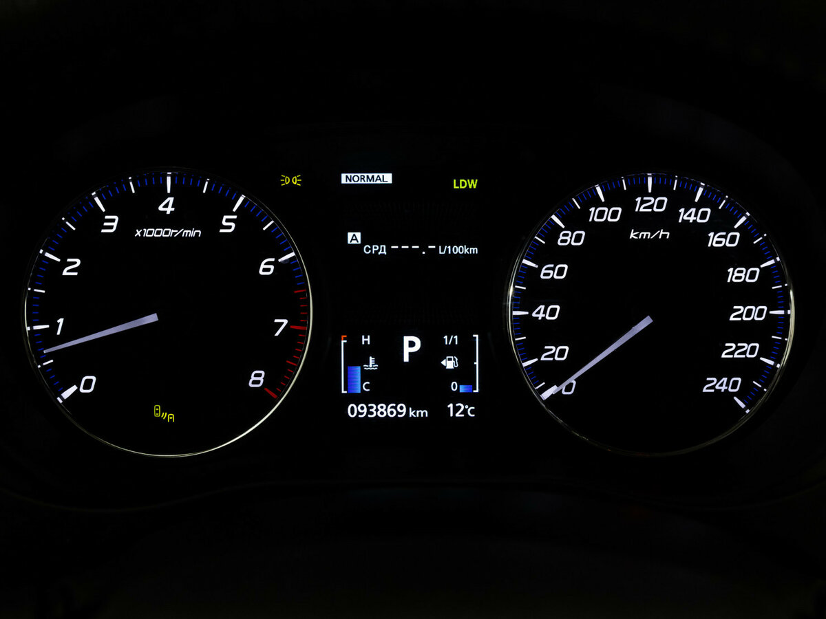 Купить Mitsubishi Outlander III Рестайлинг 2, 2018, 93 868 км, фото №25