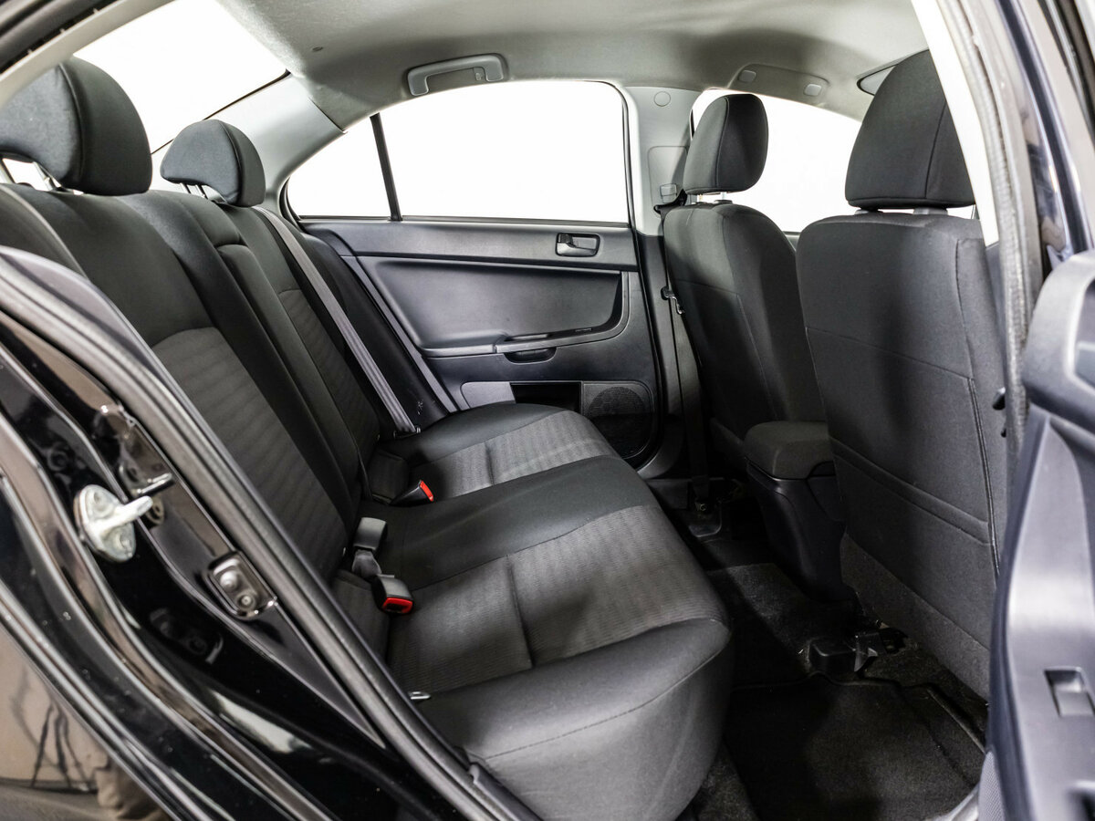 Купить Mitsubishi Lancer X Рестайлинг, 2012, 155 351 км, фото №11