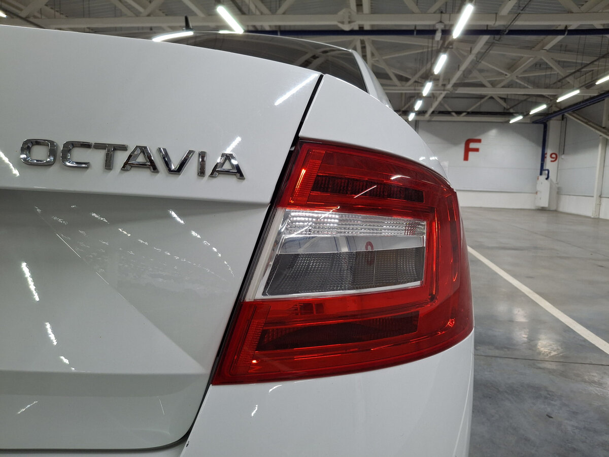 Купить Skoda Octavia III (A7) Рестайлинг, 2018, 227 203 км, фото №9