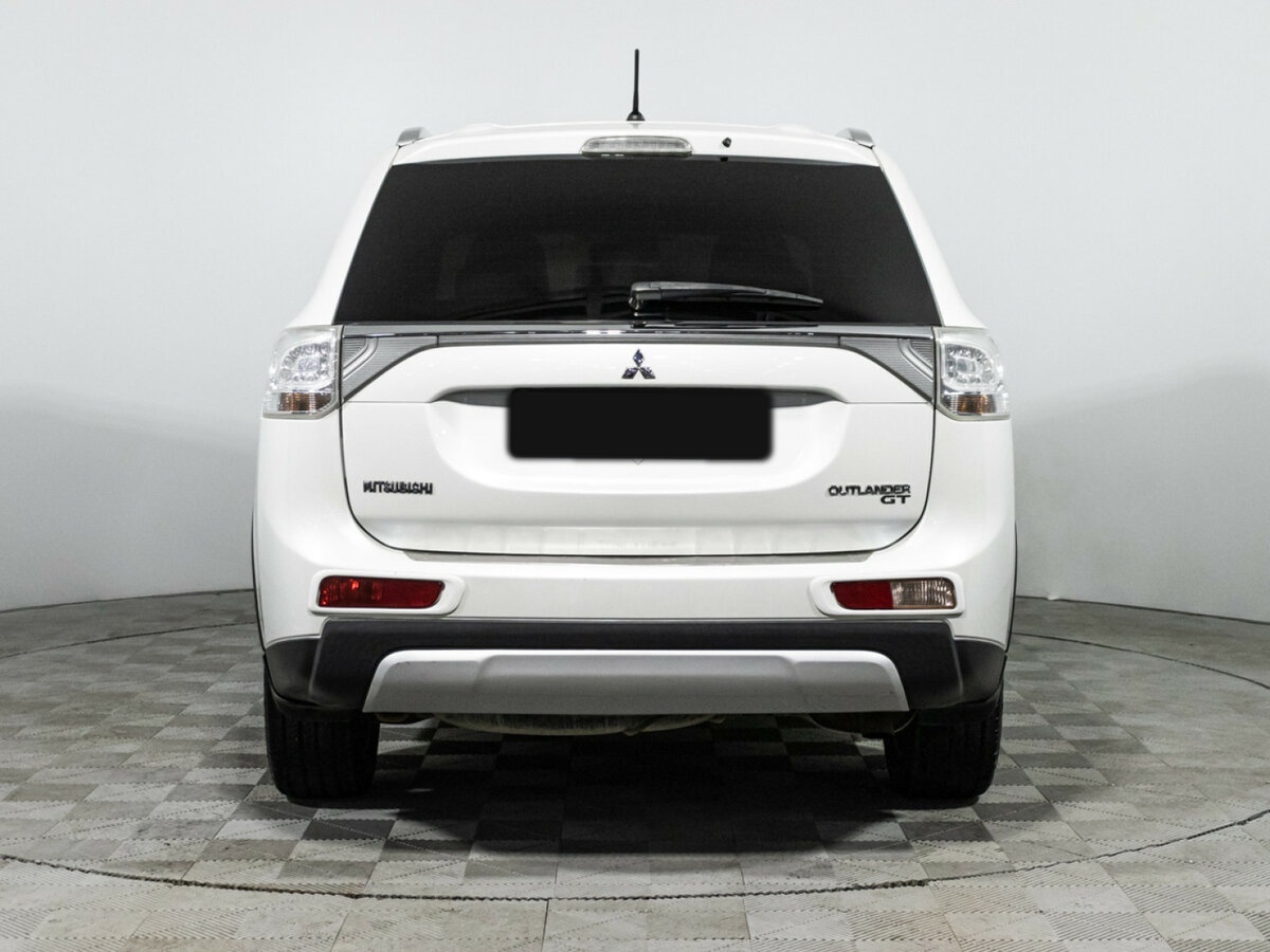 Купить Mitsubishi Outlander III Рестайлинг, 2014, 175 868 км, фото №6