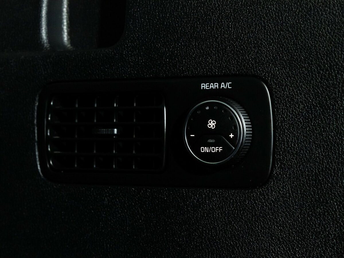 Купить Kia Sorento III Prime Рестайлинг, 2018, 110 342 км, фото №23