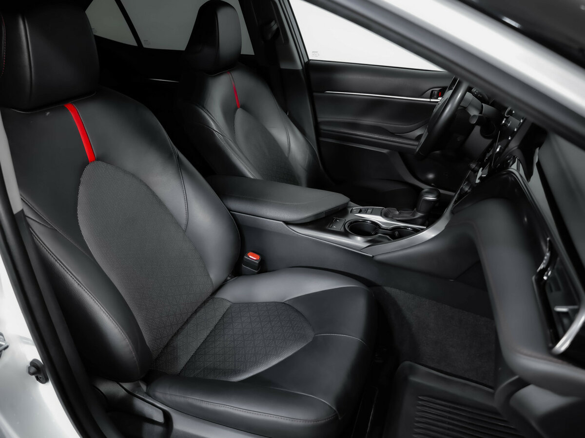 Купить Toyota Camry VIII (XV70) Рестайлинг, 2021, 142 330 км, фото №22