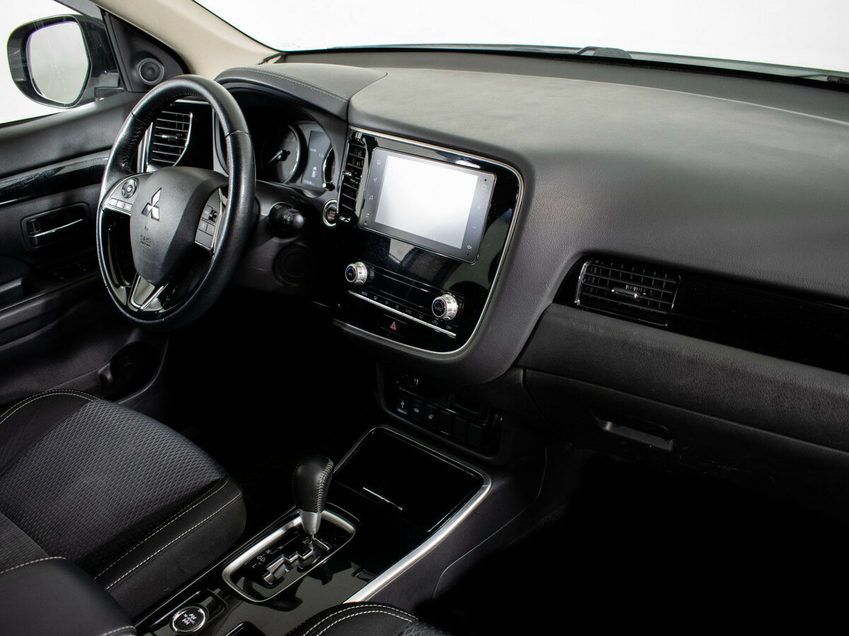 Купить Mitsubishi Outlander III Рестайлинг 3, 2021, 117 540 км, фото №10